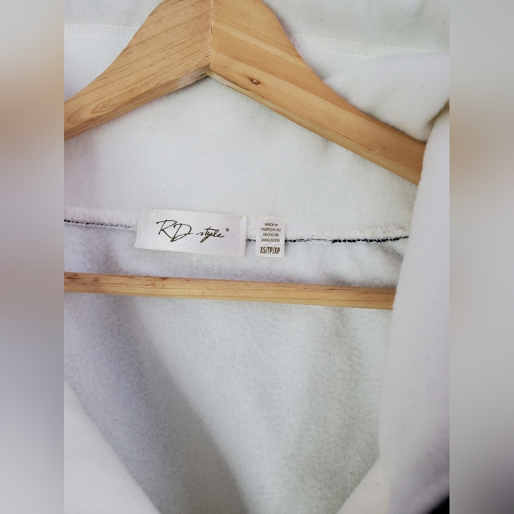 rd style white and black fleece 1/4 zip. Womens xs. EUC. Small spot see photos - Picture 3 of 9